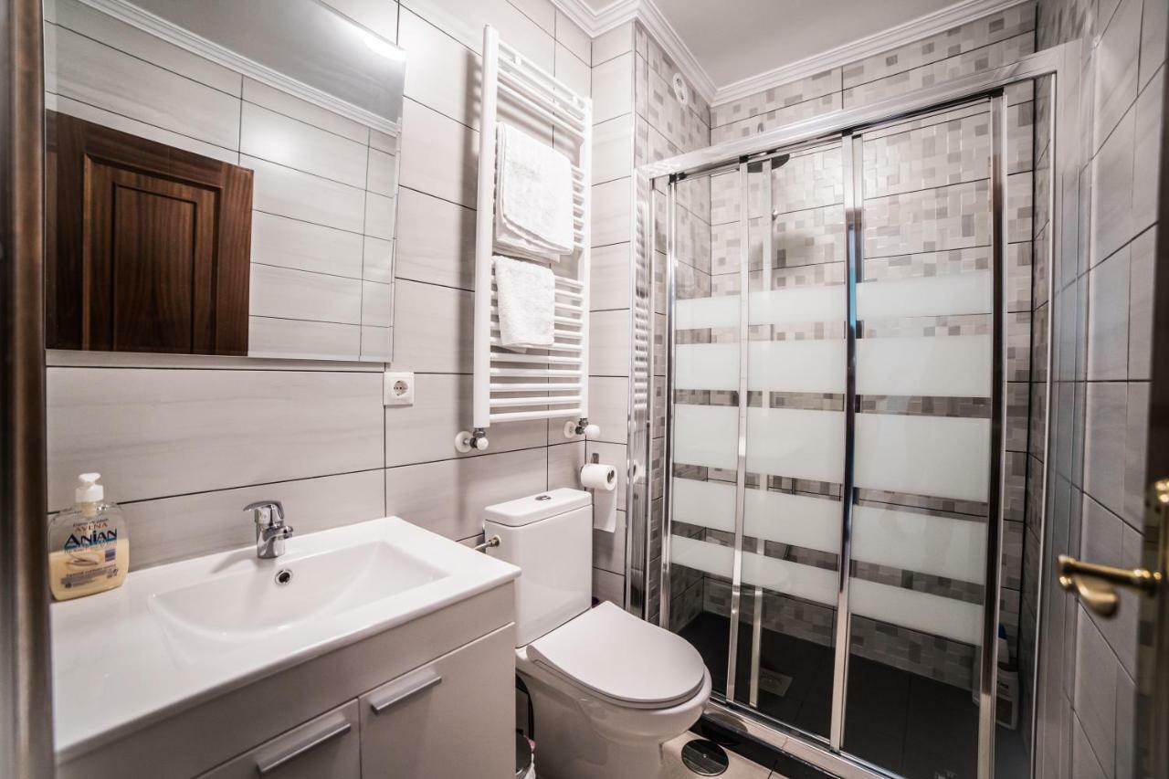 Apartamentos Enteros O Lagar Melide Bagian luar foto